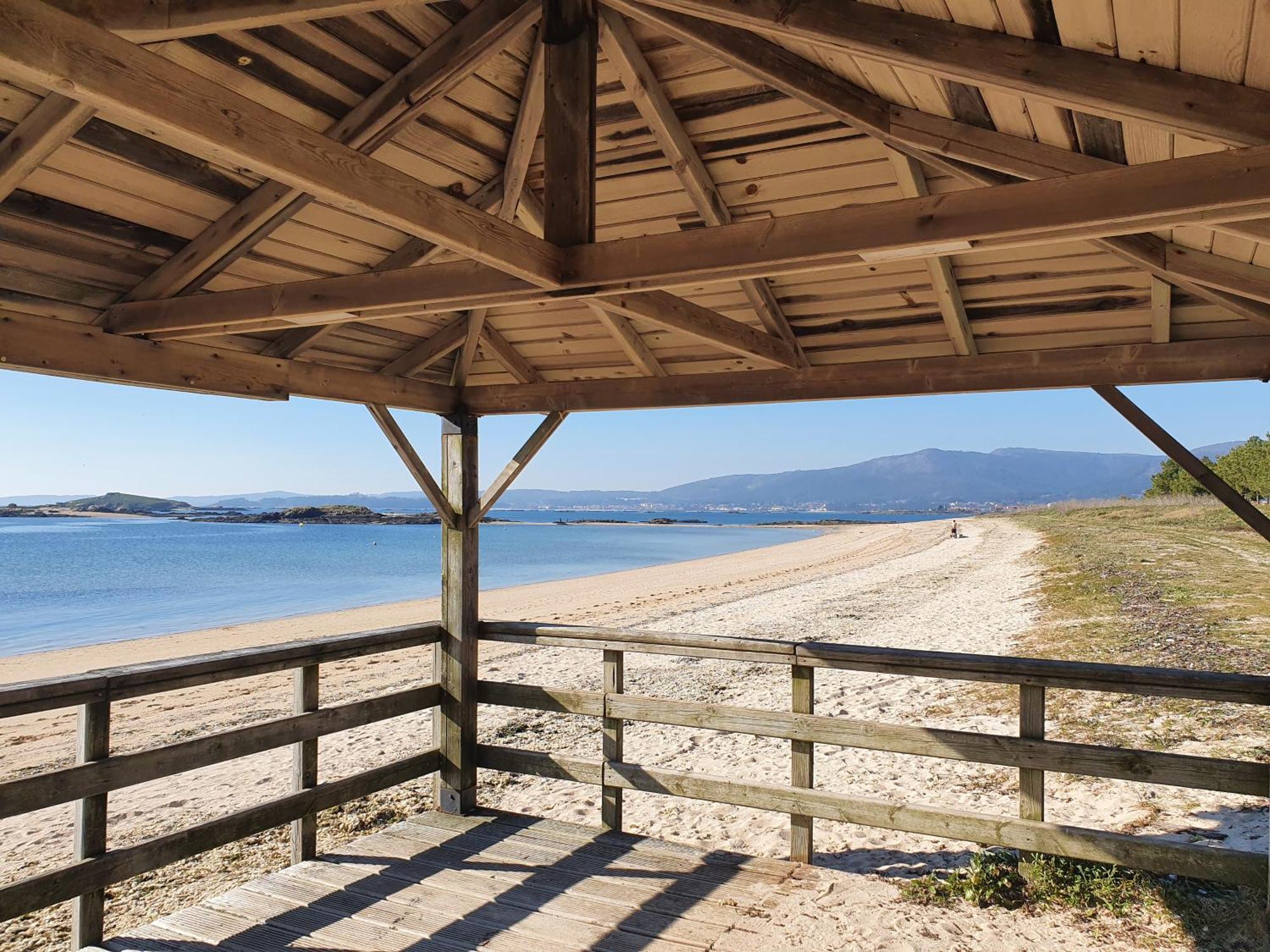 Apartamento Con Piscina En Boiro - Cabo De Cruz Extérieur photo